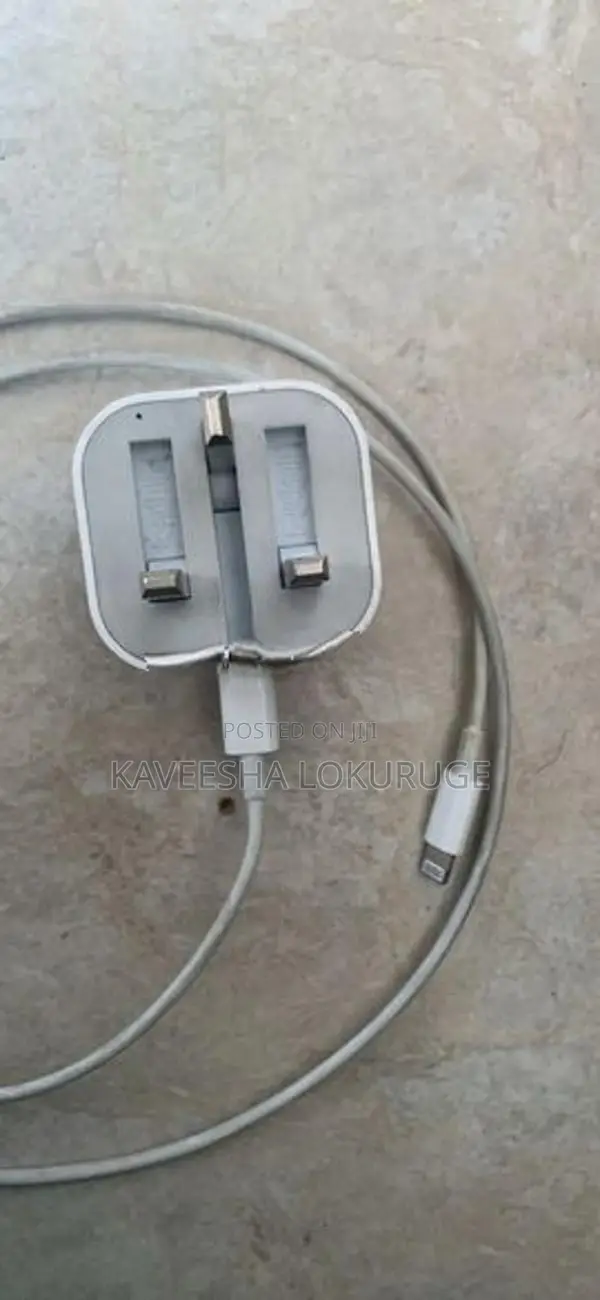Apple iPhone XS (Used)