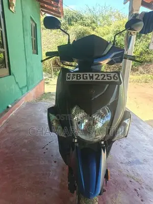 Yamaha Ray ZR 2018