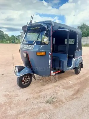 Bajaj RE 2004