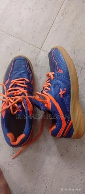 Badminton Shoes
