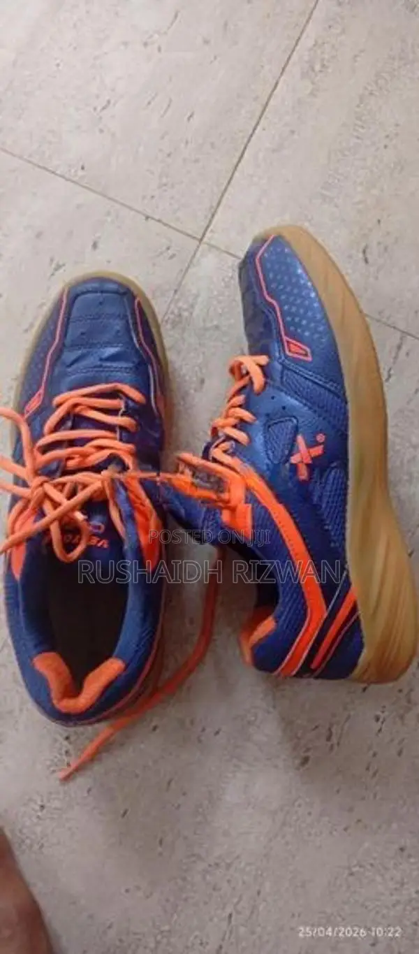 Badminton Shoes