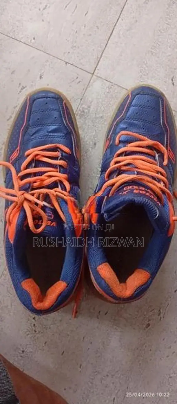 Badminton Shoes