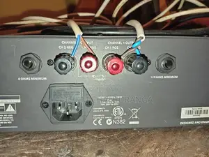 Samson Power Amplifier