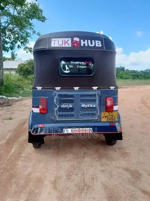 Bajaj RE 2004