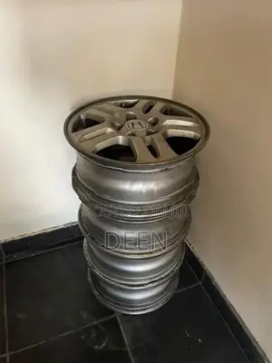 15-inch Alloy Wheels - Honda CRV RD5