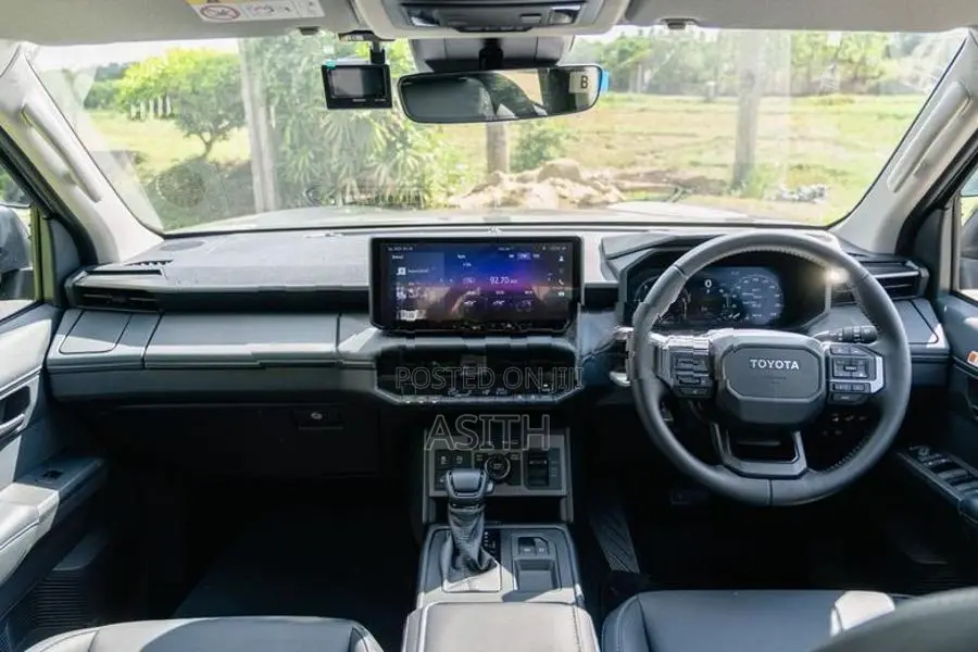 Toyota Hilux Travo Overland Plus 2026