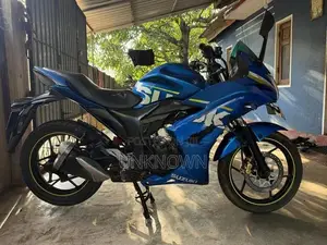 Suzuki Gixxer SF 150 2016