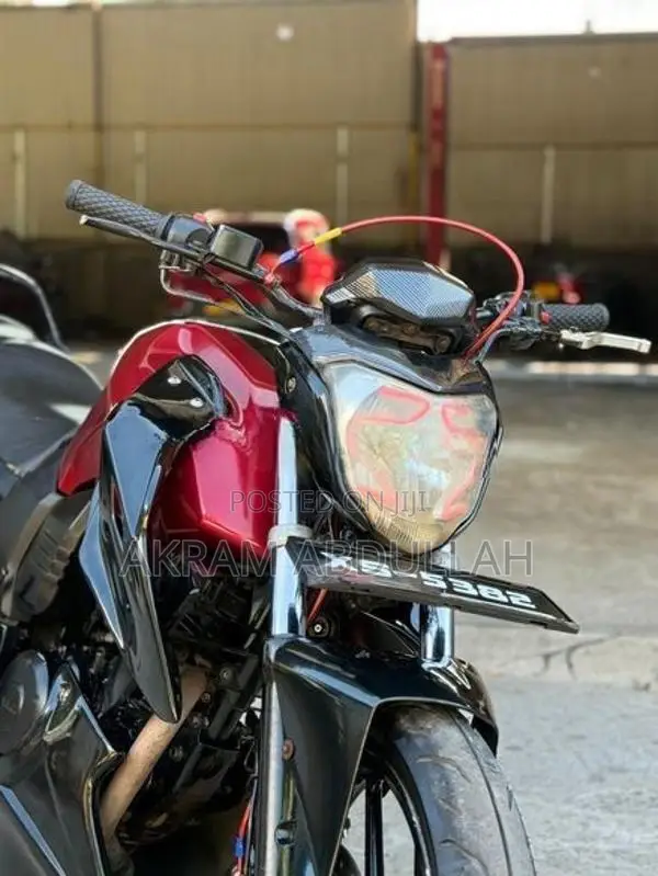Yamaha FZS V1 2011
