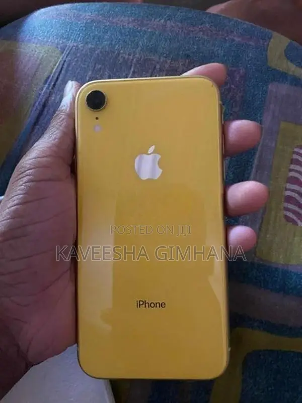 Apple iPhone XR (Used)