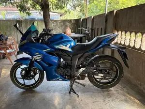 Suzuki Gixxer SF 150 2016