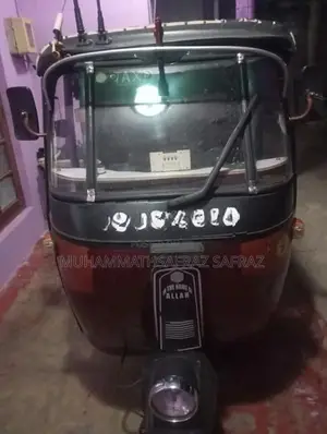Bajaj RE 1999