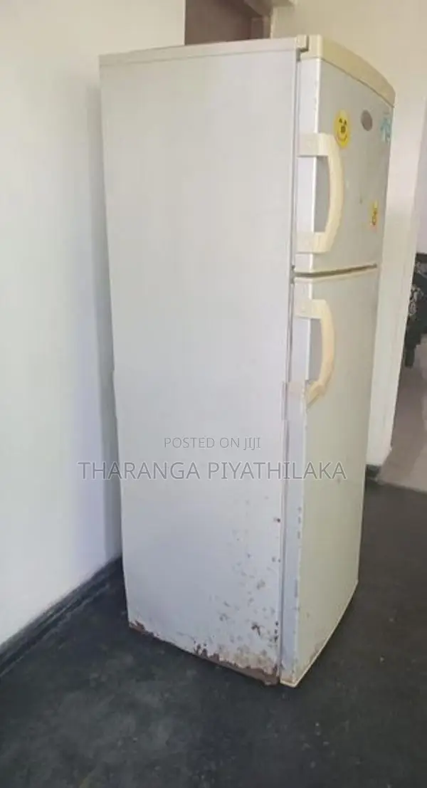 Sisil Refrigerator