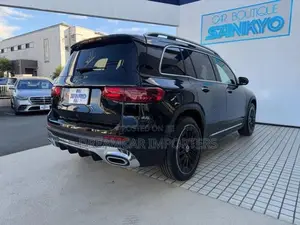 Mercedes Benz GLB Urban Star 2025