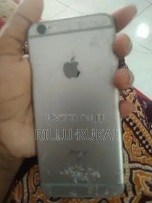 Apple iPhone 6S (Used)