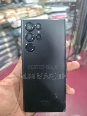 Samsung Galaxy S22 Ultra (Used)