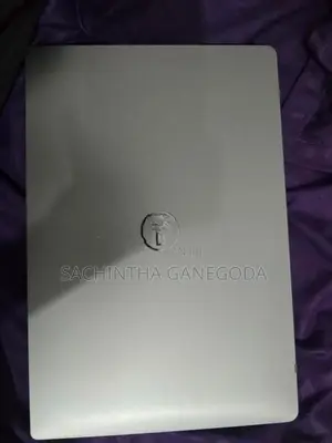 Dell Latitude 7300 Laptop