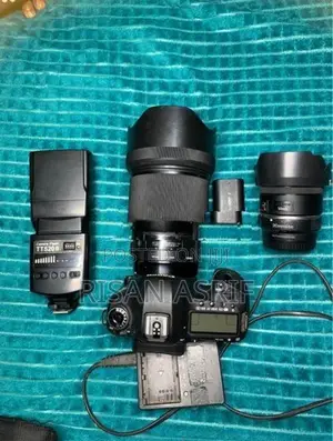 Canon 5D Mark 3 Camera