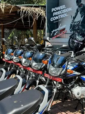 Bajaj CT100 2026