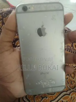 Apple iPhone 6S (Used)