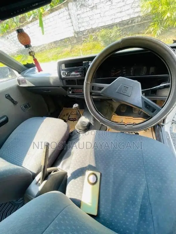 Toyota Corolla Dx Wagon 1985