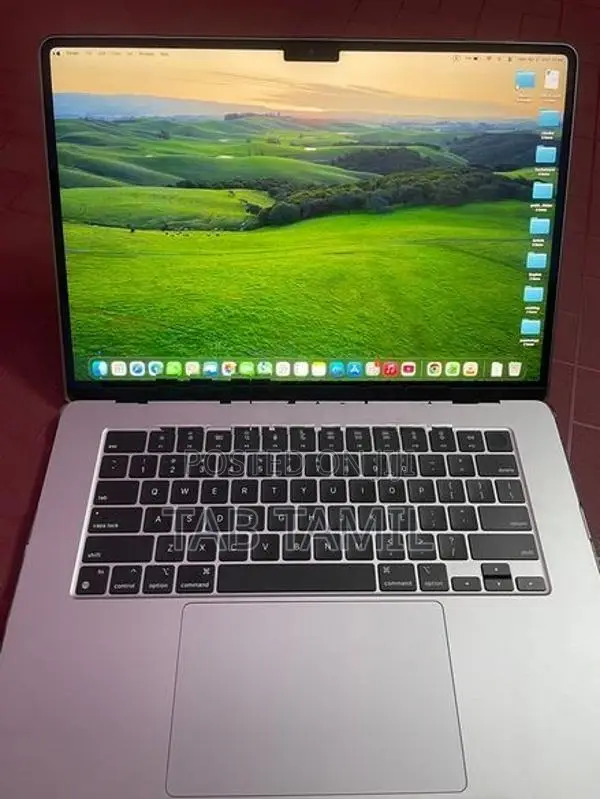 Apple MacBook Air M2