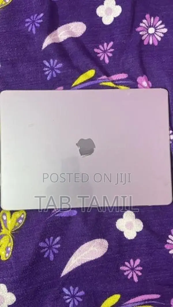 Apple MacBook Air M2