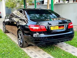 Mercedes Benz E200 2012