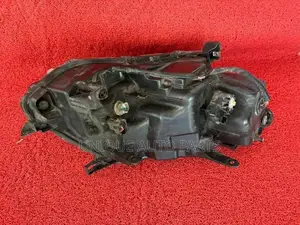 Nissan X-Trail Head Light