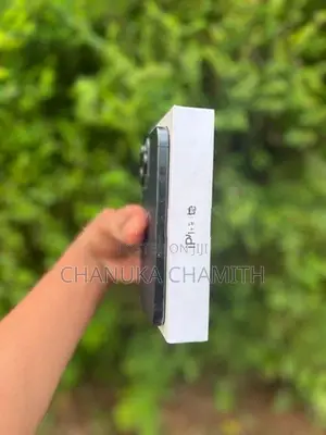 Apple iPhone 15 Pro (Used)