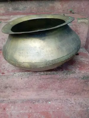 Antique Pithala Badu
