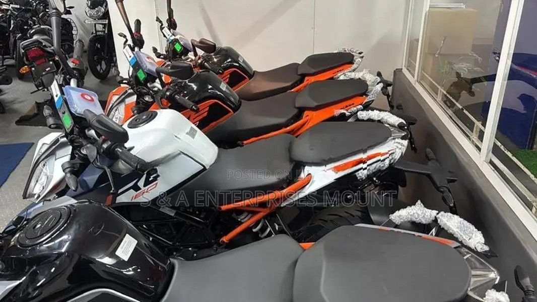 KTM Duke 160 2026