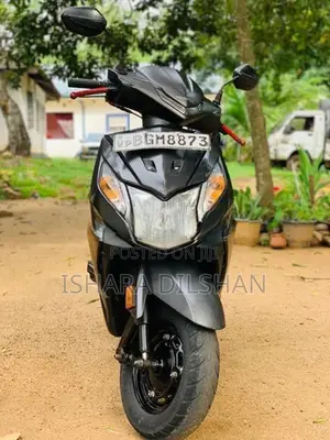 Honda Dio 2018