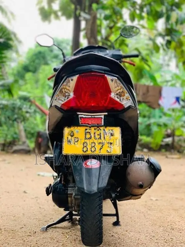 Honda Dio 2018