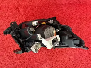 Suzuki Wagon R 44 Head Light