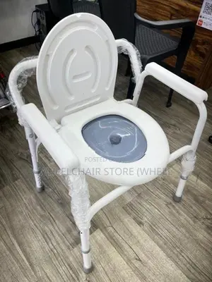Commode Chair White