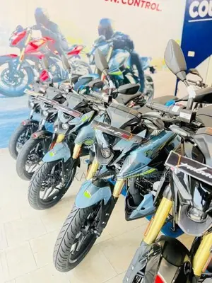 Bajaj Pulsar N160 Premium 2026