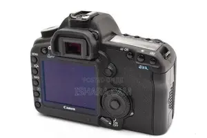 canon 5D mark 2 DSLR body with lens