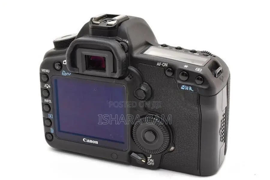 canon 5D mark 2 DSLR body with lens
