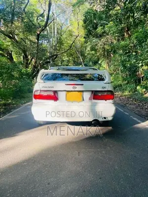 Nissan Pulsar CJ1 2000