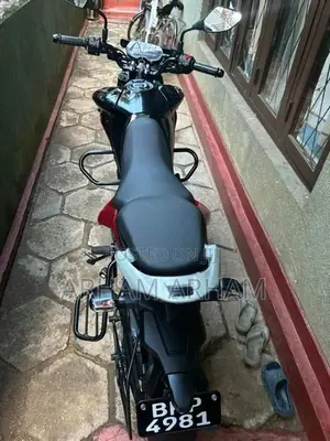 Bajaj Pulsar N125 2025