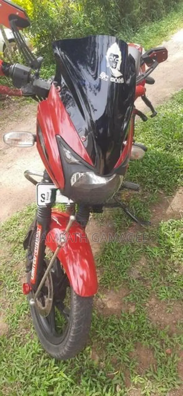 Bajaj Pulsar 180 2006