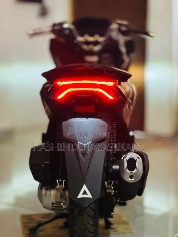 Honda PCX 125 2024
