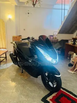 Honda PCX 125 2024