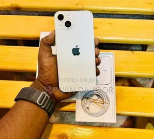 Apple iPhone 13 (Used)