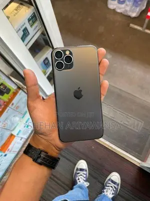 Apple iPhone 11 Pro (Used)
