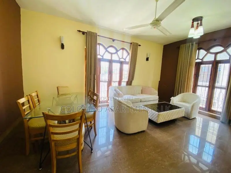 3-BHK Fully Furnished Apartment Short-Term Rental in Kalubowila.