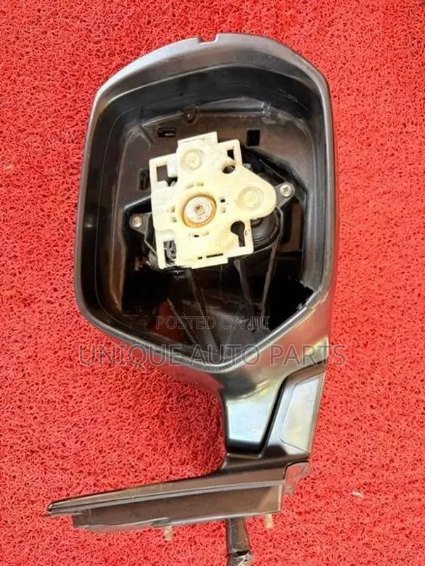 Honda Vezel Side Mirror 2025