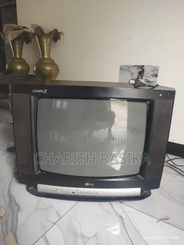 LG 24" TV