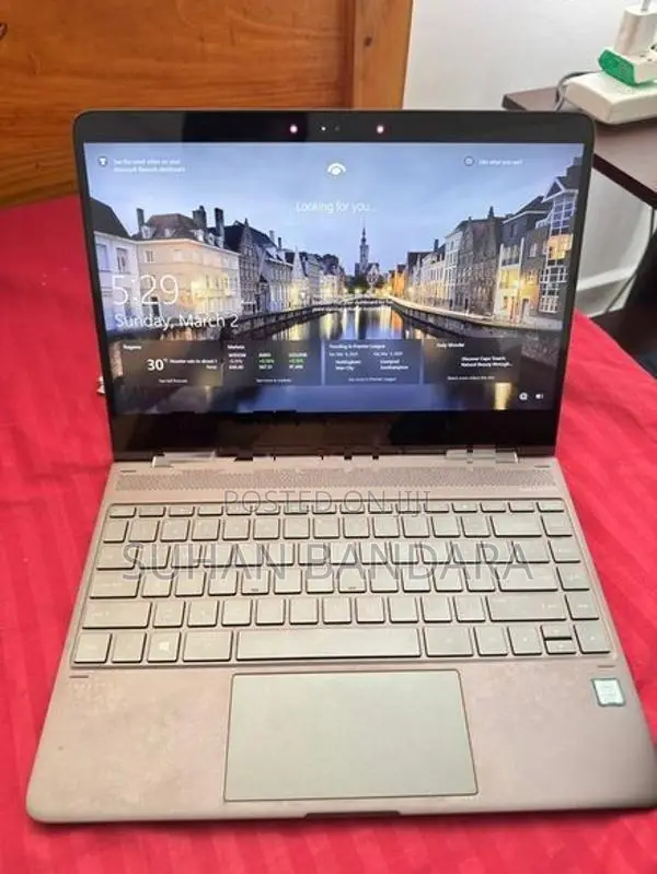 HP Spectre X360 I7