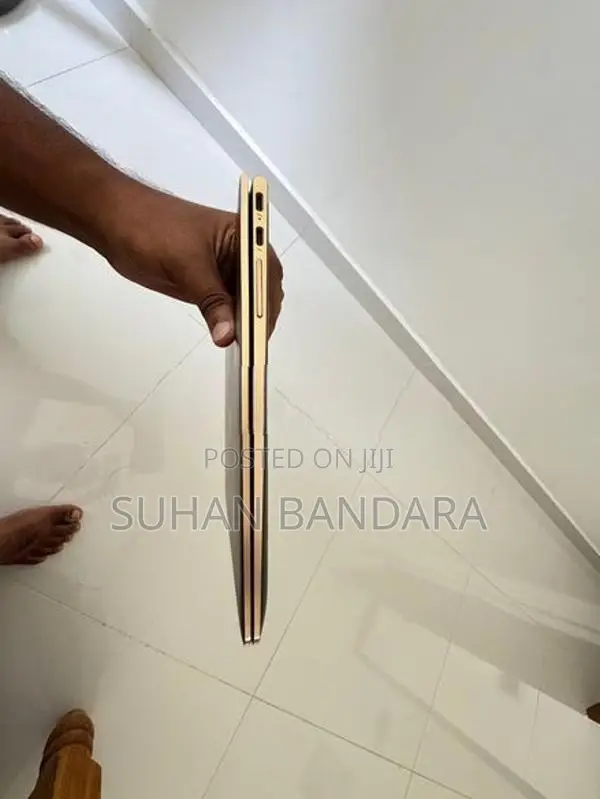 HP Spectre X360 I7